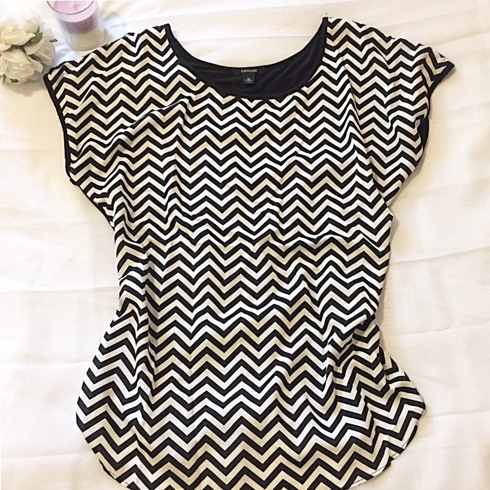 ESPRESSO | Black & White Chevron Blouse (Polyester)